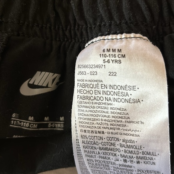 Girls Nike skort - Picture 3 of 3